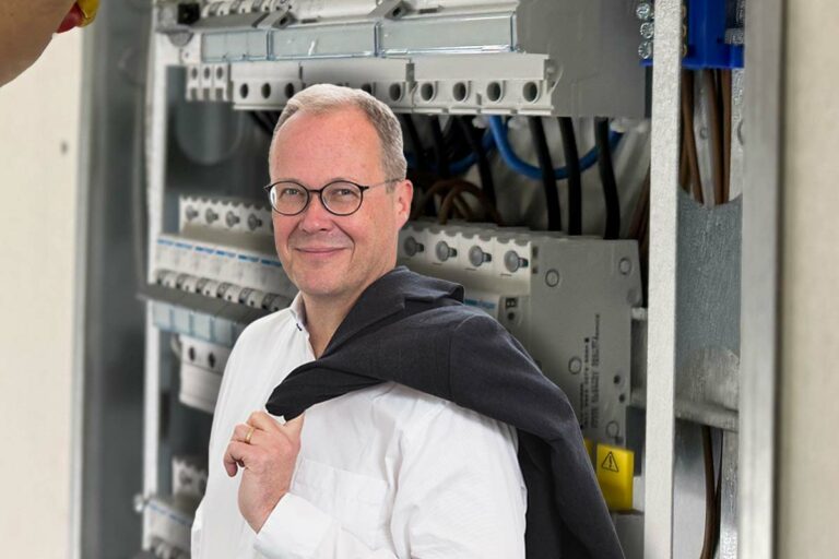 Joakim Grafström, Svensk Elstandard.