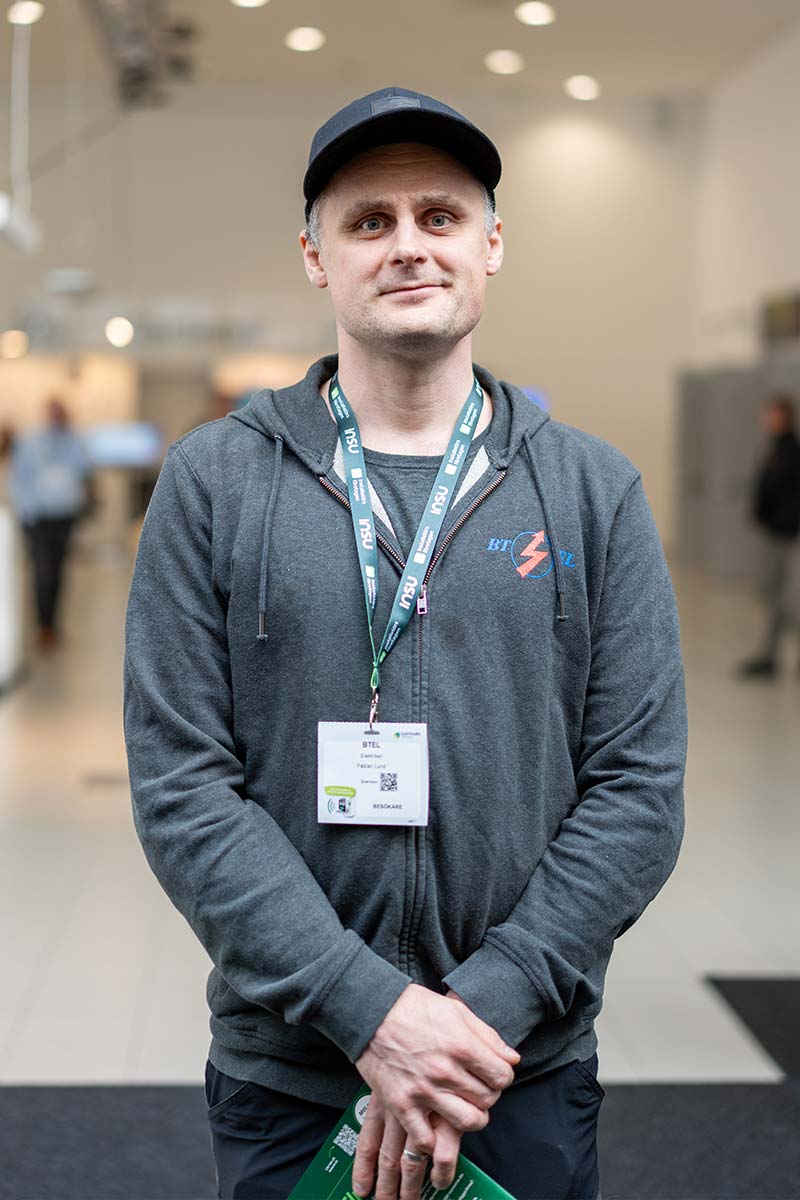 Fabian Lund, elektriker